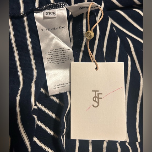 The Frankie Shop- one shoulder shit XS/S blk white stripes - Picture 4 of 7